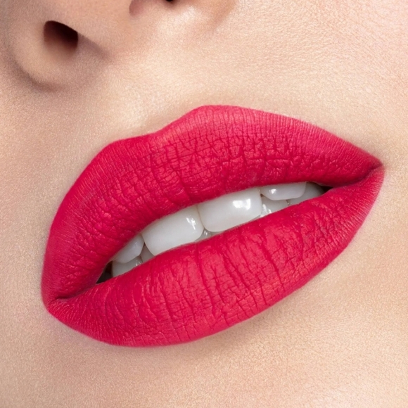 NEW Jaclyn Lip Poutspoken Liquid Lipstick JUICY - Picture 4 of 6